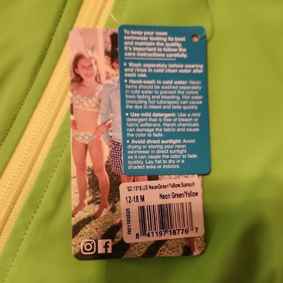 Vibrant Green and Yellow Kids Rashguard - Picture 2 of 3